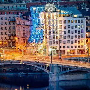**** Hotel Dancing House - Tancici Dum Czech Republic